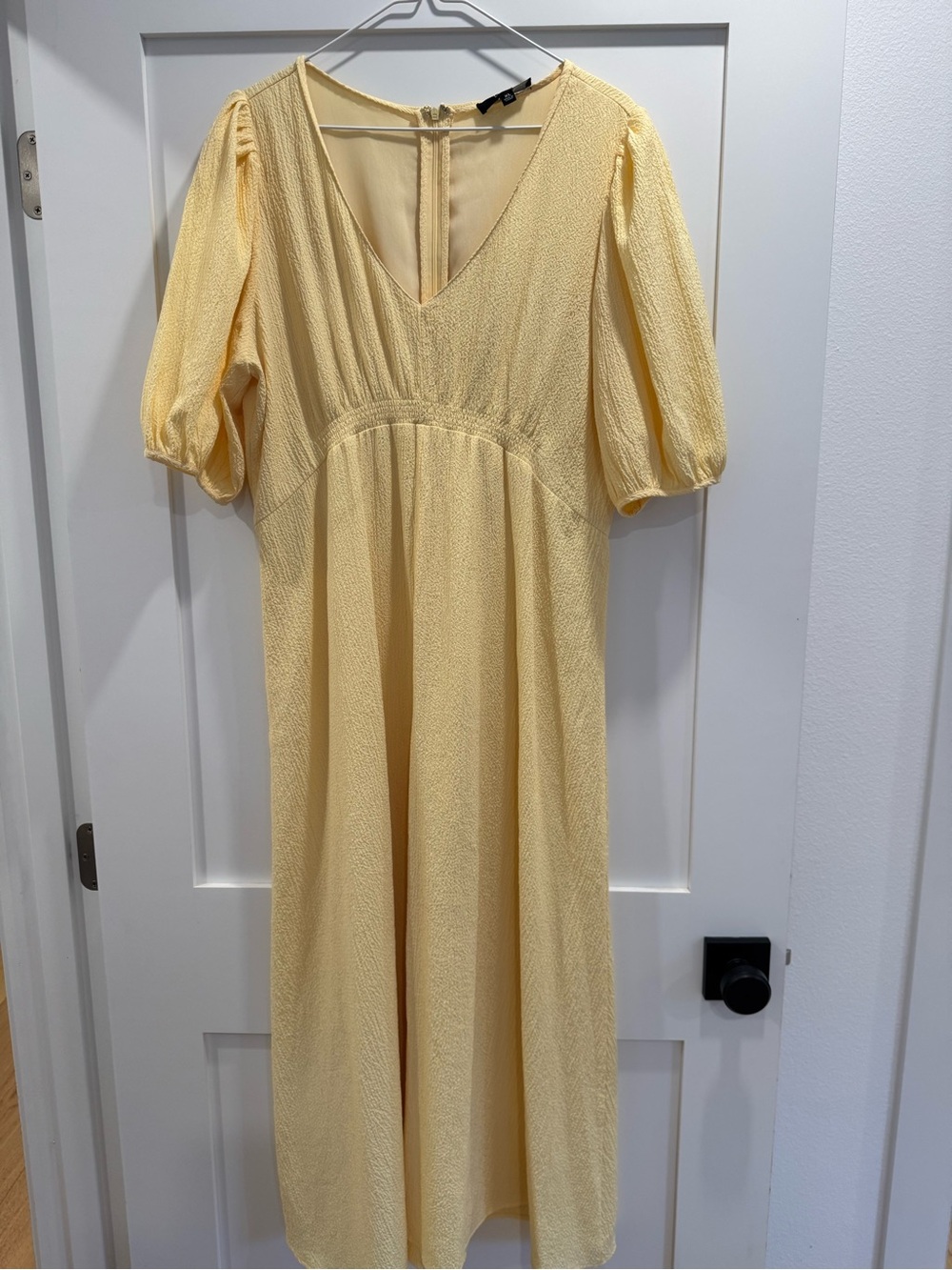 Lulu's Soft Lemon V-Neck Puff Sleeve Midi Dress